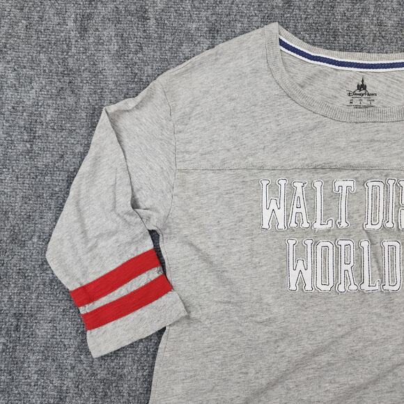 Walt Disney World Shirt Womens Medium Gray Embroidered Logo 3/4 Sleeve Classic - Picture 7 of 16